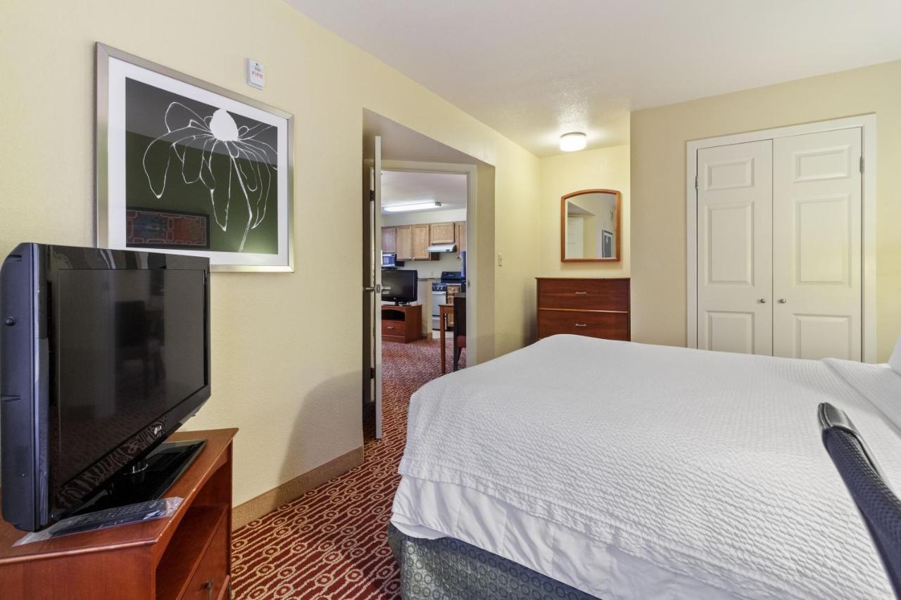 Extended Stay America Suites - Newport News - Yorktown Bagian luar foto