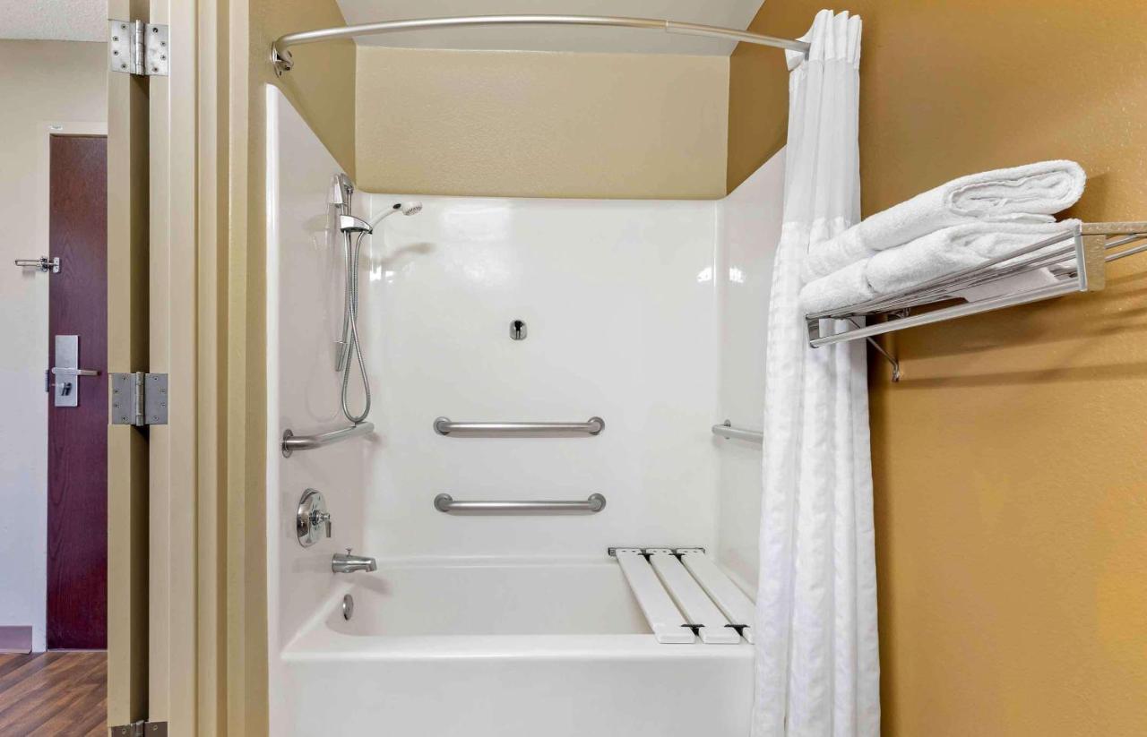 Extended Stay America Suites - Newport News - Yorktown Bagian luar foto
