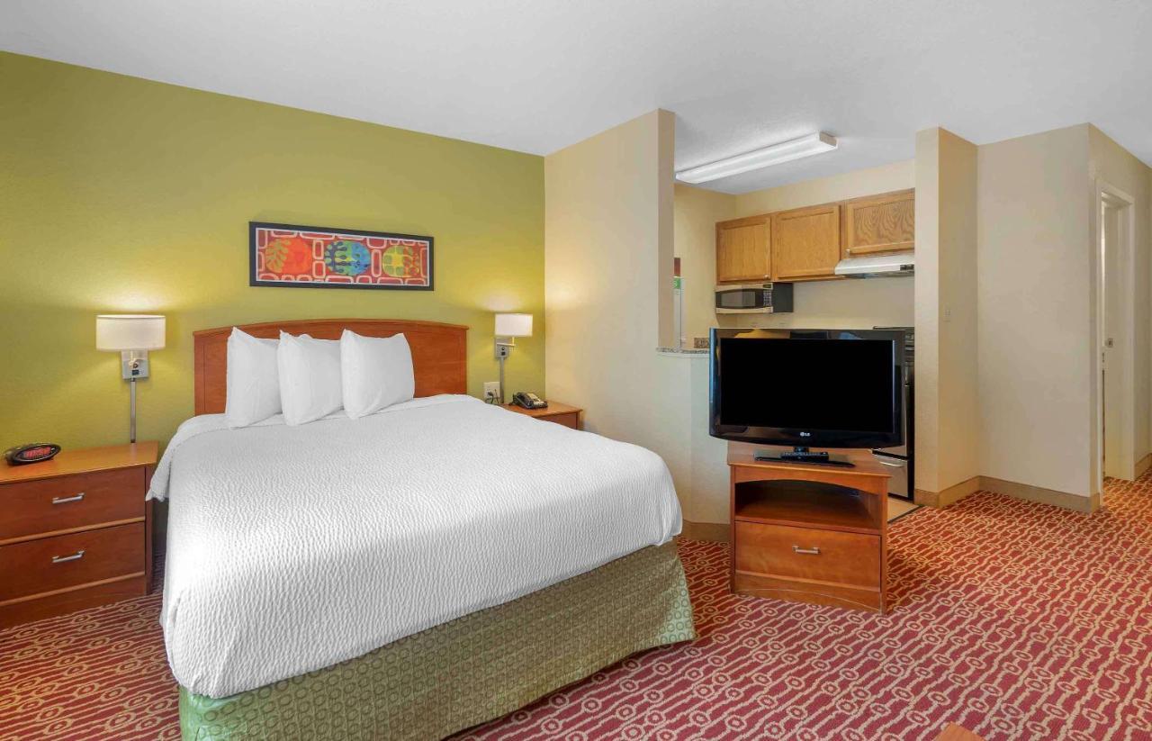 Extended Stay America Suites - Newport News - Yorktown Bagian luar foto